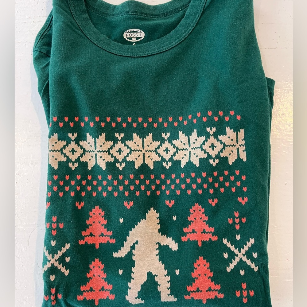 Dark green Sasquatch T-shirt